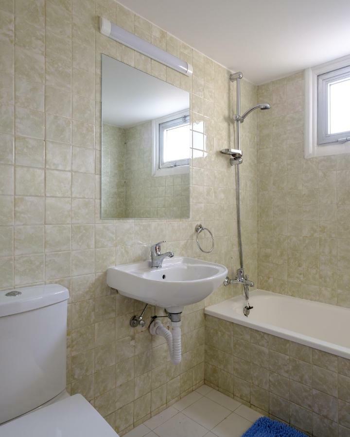 Spacious 2Bdr @ Mackenzie 拉纳卡 外观 照片